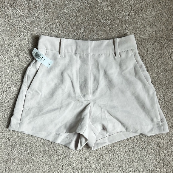 Wilfred High Waist Shorts in Cream - Picture 1 of 6